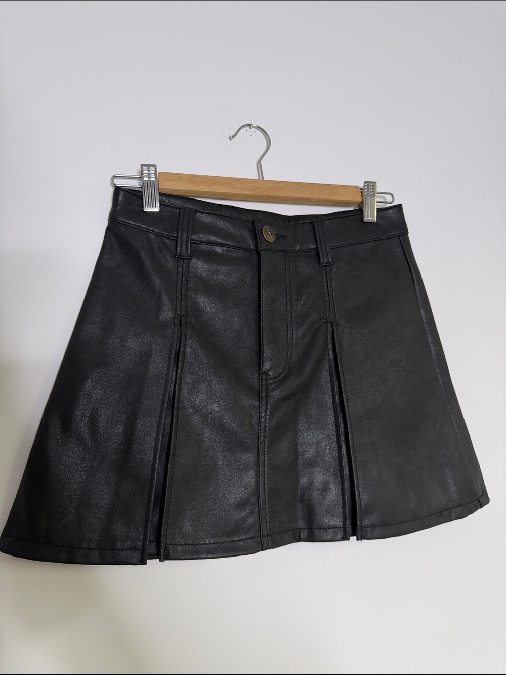 BN H&M Black Faux Leather A-Line Skirt - Women's
